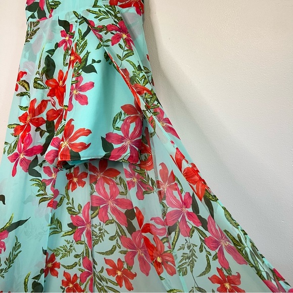 GUESS Women's Uri Floral-Print Walk-Through Romper Coastal Bloom Aqua Print Sz 6 - Picture 11 of 16